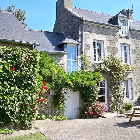 Gite De La Caminais Pleurtuit Номер фото