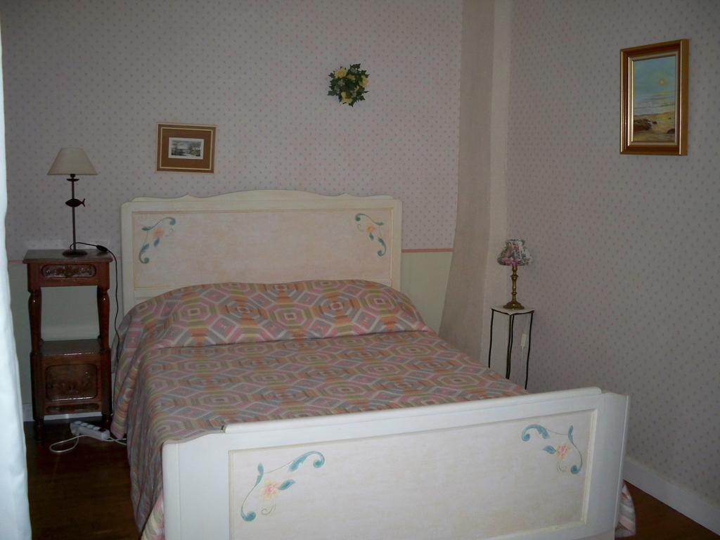 Gite De La Caminais Pleurtuit Номер фото